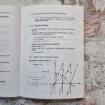 Trebin, H.-R.. Relativitätstheorie I.