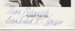 Fernau, Rudolf (1898 bis 1985; Theater- und Filmschauspieler). Eigenhändiges Widmungsblatt und Portraitphotographie mit eigenhändiger Unterschrift recto und verso kurzes Dankschreiben. – Bild 2