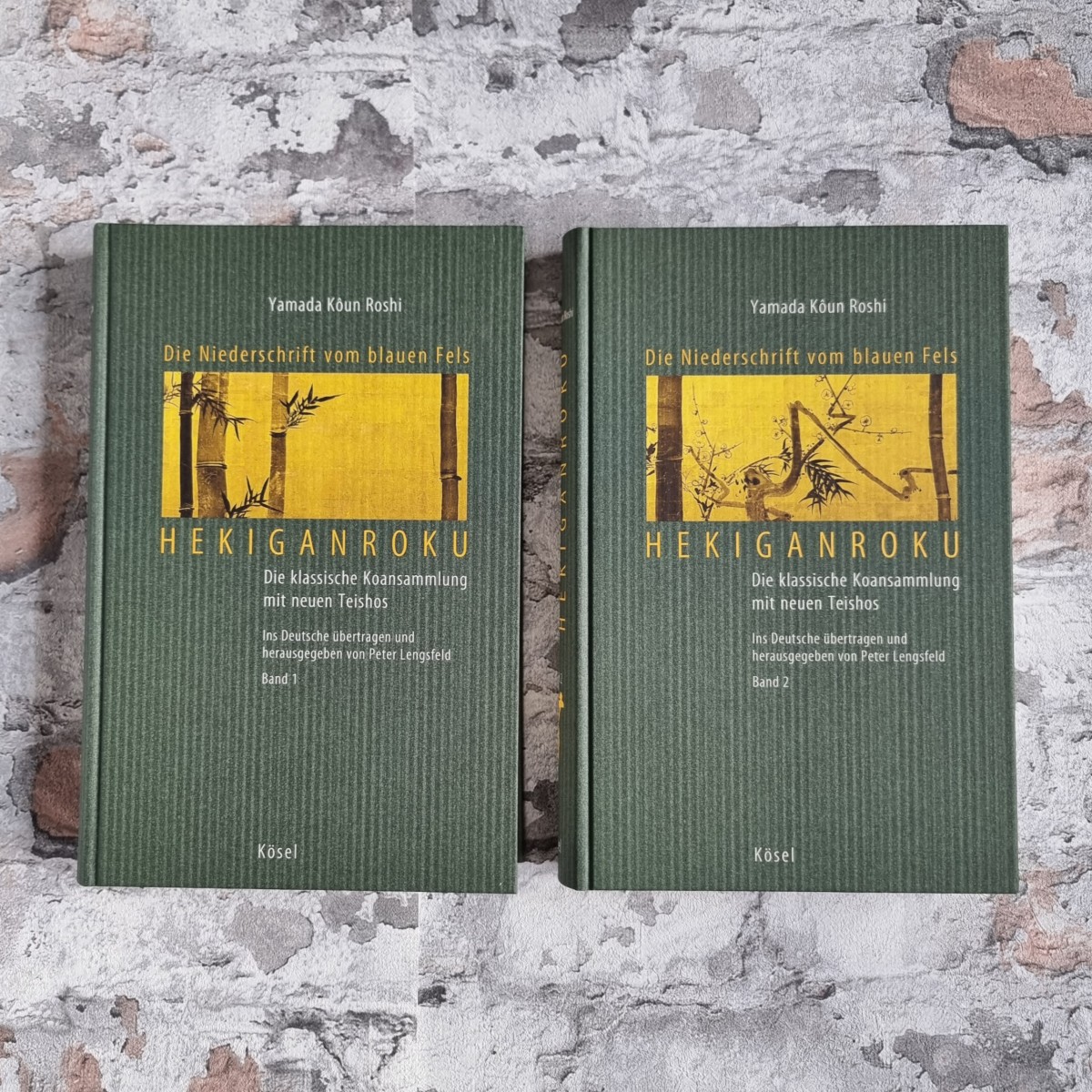 35884-001-roshi-niederschrift-blauen-fels-koansammlung-band-1-und-2-einband-vorne Roshi, Yamanda Kôun. Die Niederschrift vom blauen Fels - Hekiganroku. Band 1 und 2. – Bild 1